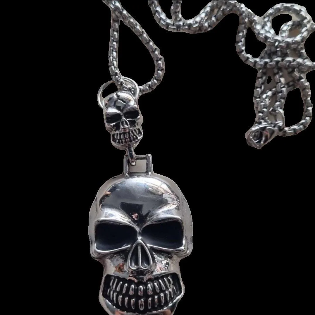 Skull pendant Necklace — photo 3
