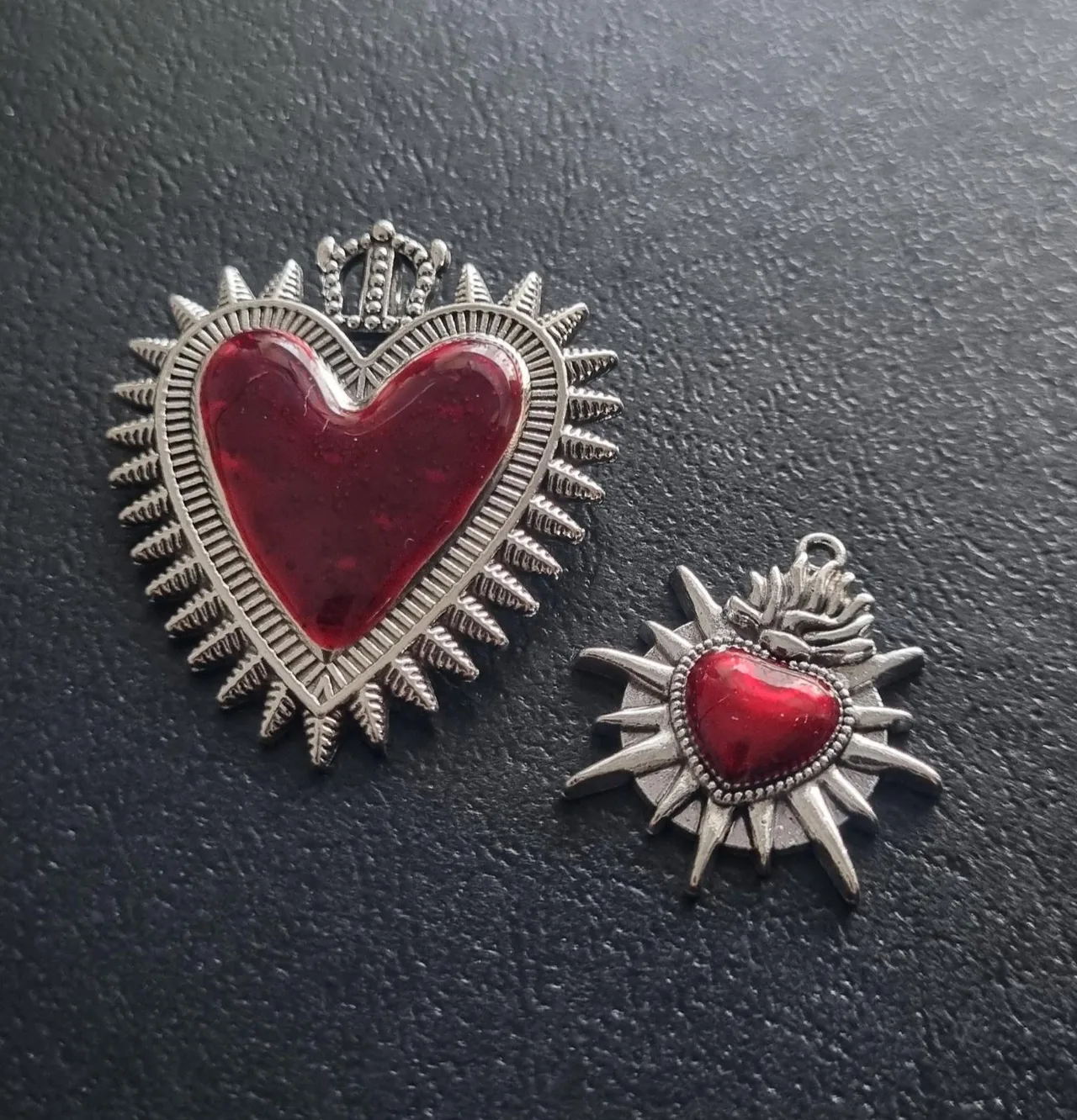 Retro Red heart Pendants – photo 4