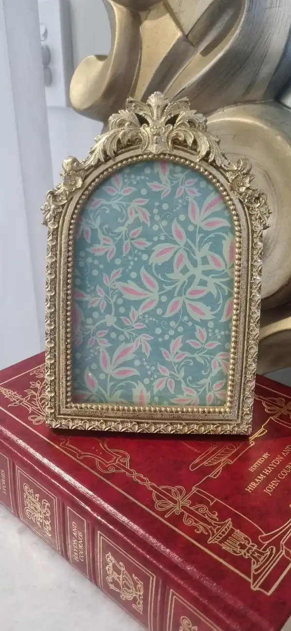 Gold Ornate Resin Picture frame