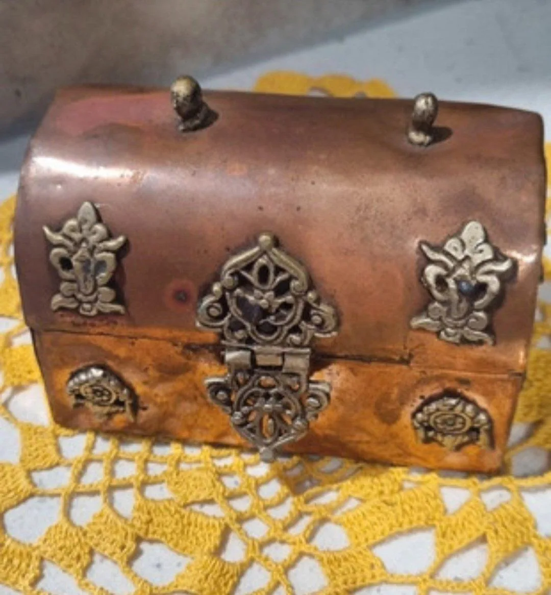 Treasure chest trinket box – photo 5
