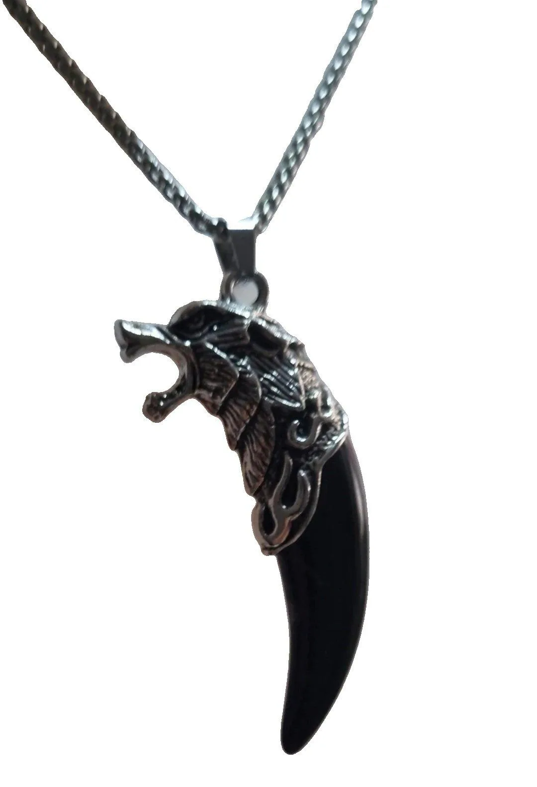 Pendant wolf head with tooth — photo 5