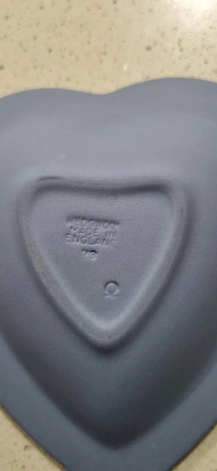 Wedgewood heart trinket plate — photo 4