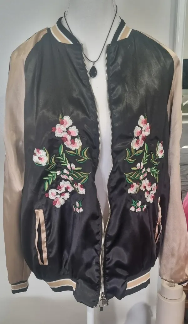 Bomber reversable satin Jacket