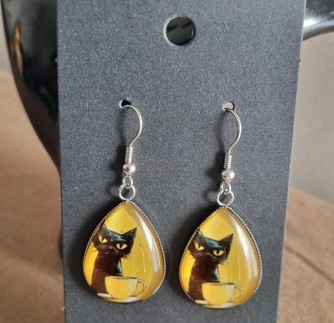 Earrings cat in beaded glass — photo 4
