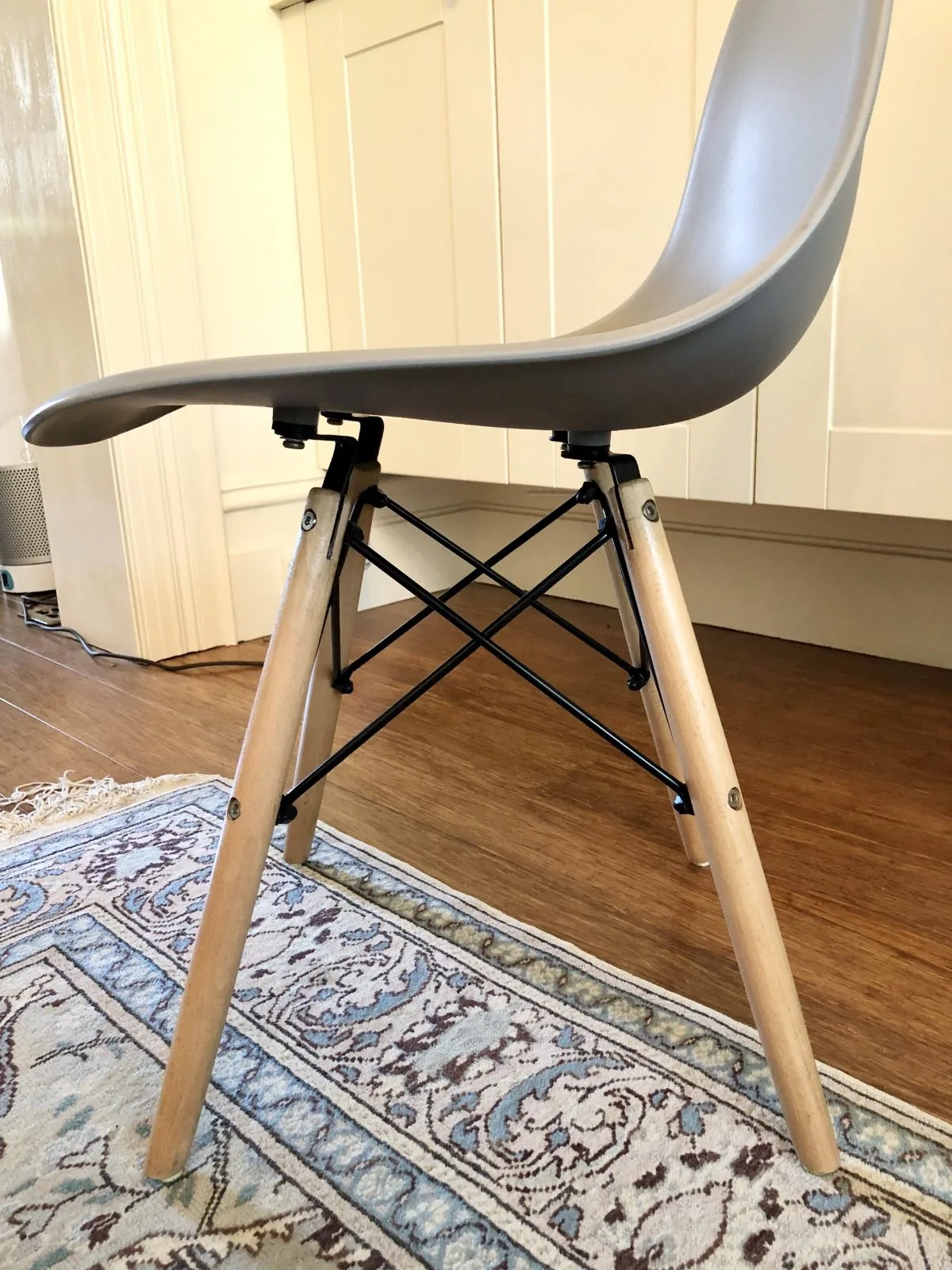 Set of 4 Light Grey Mid-Century Modern Dining Chairs – Beech Wood Legs — photo 6