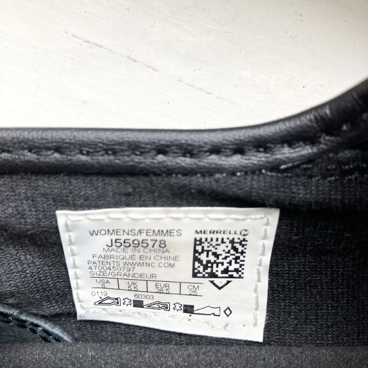 Gently Used Womens Black Merrell Barrado Runners — photo 2