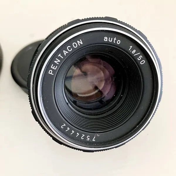 Pentacon Auto 1.8/50 Vintage Fast Prime Lens – M42 Mount East German