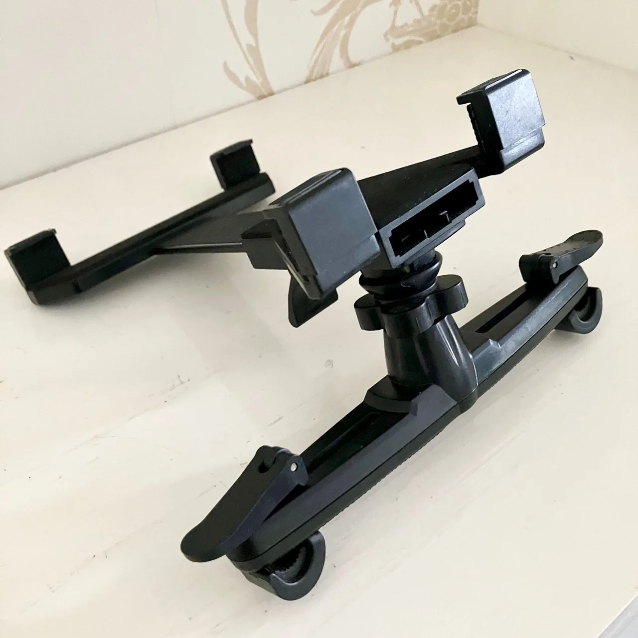 360 Degree Adjustable Rotating Headrest Car Seat Mount Holder for iPad Samsung — photo 5