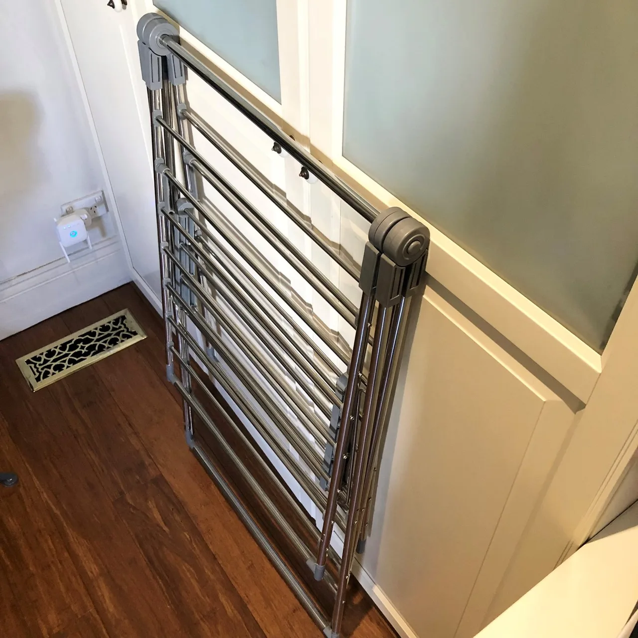 A-frame Folding Used Stainless Steel Rail Clothes Drying Rack — photo 2