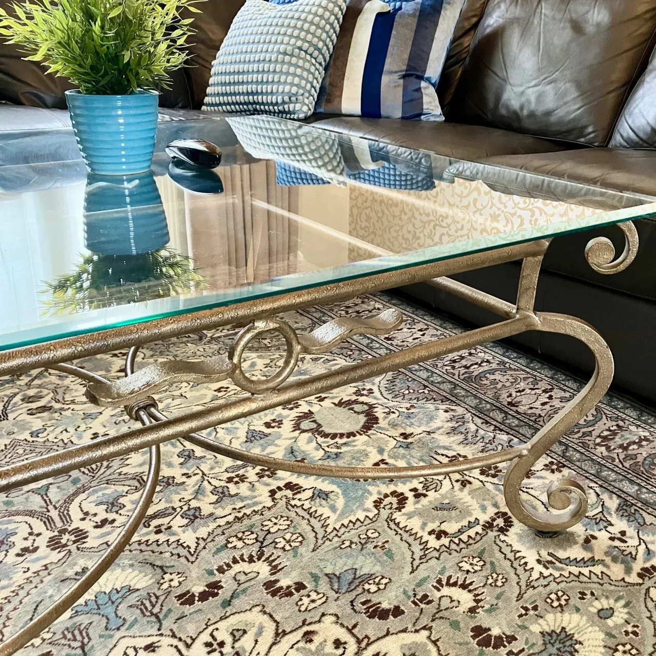 Hollywood Regency-style Iron & Glass Coffee Table 1m square — photo 2