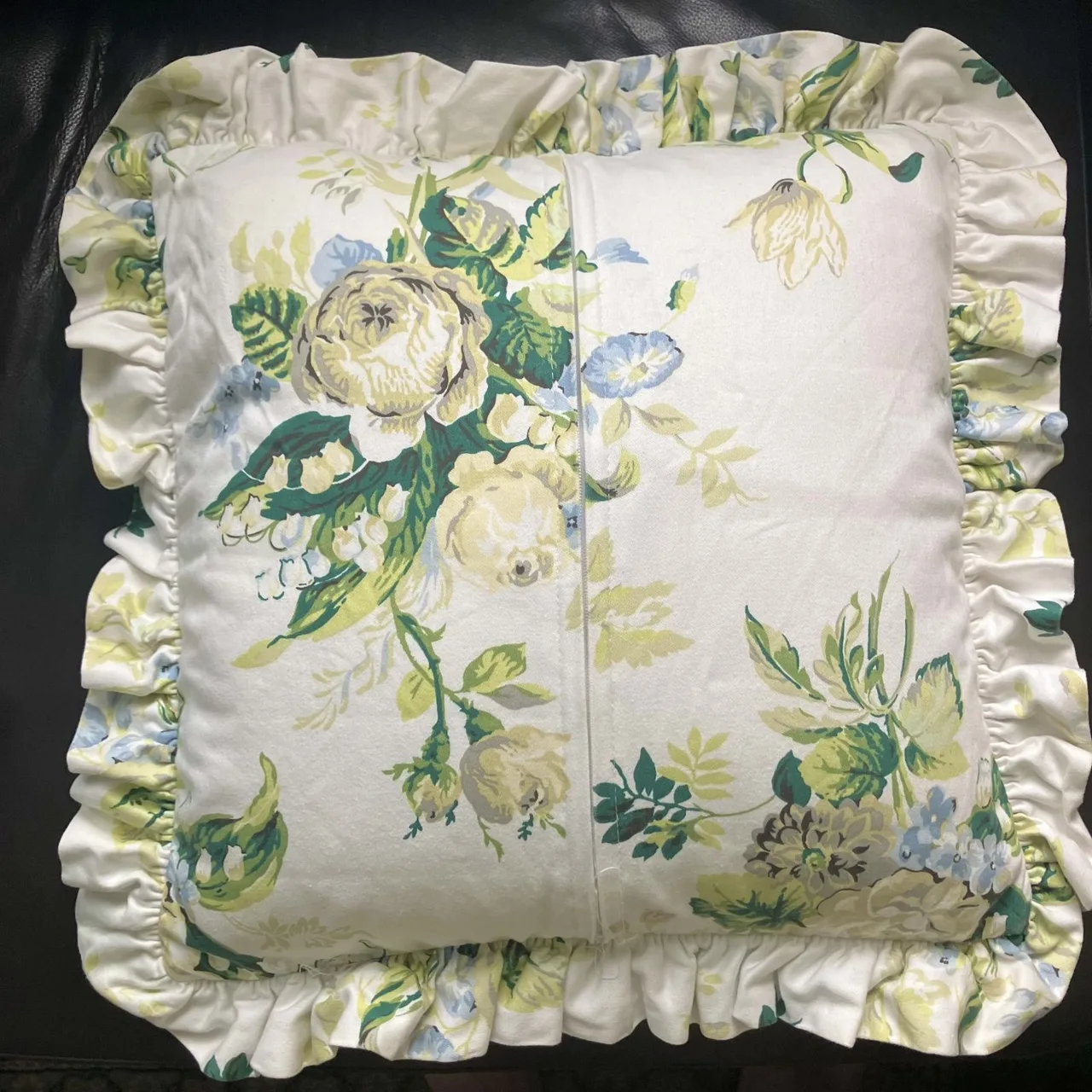 Clean Vintage Pair of Laura Ashley Winter Lily cushions — photo 6
