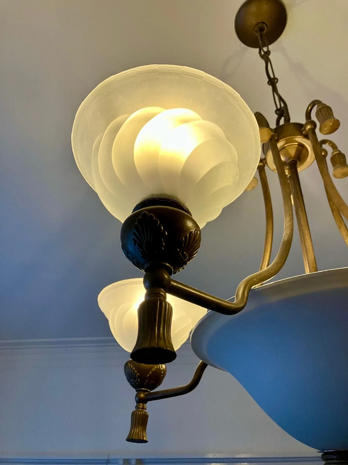 Vintage Gold 5-Light Pendant Chandelier – Timeless Elegance for Your Home — photo 5