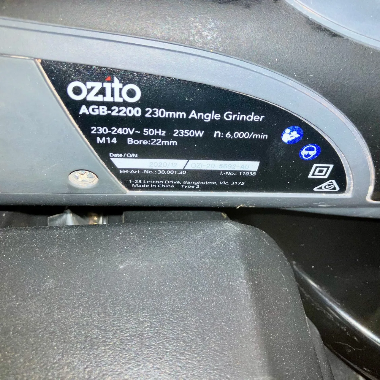 Ozito 230mm 2350W Angle Grinder KIT | Powerful DIY & Trade Tool — photo 2