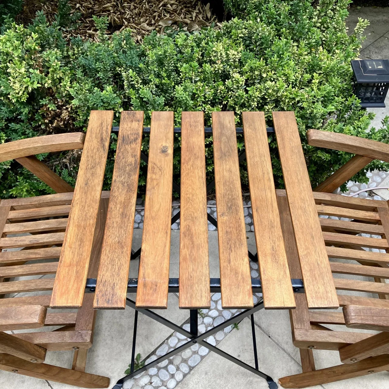 Pair of Teak Folding Armchairs and Folding Table — photo 3