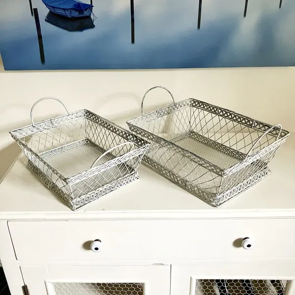 Pair of White Rustic-style French Provincial Decor Wire Storage Baskets