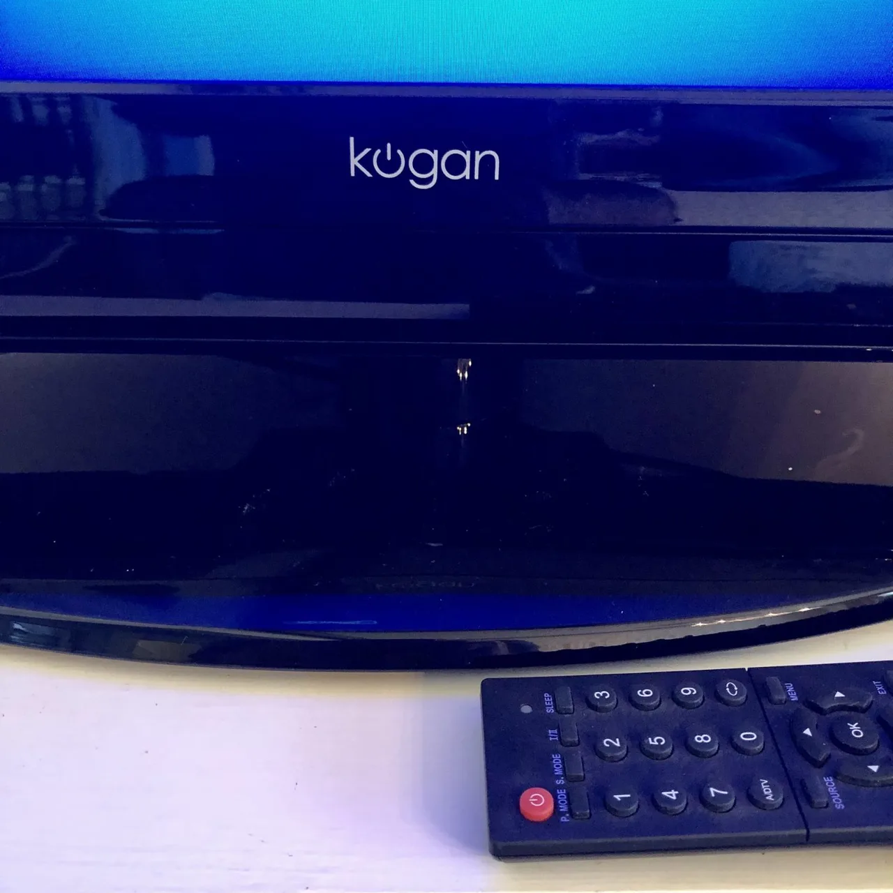 32inch LCD Kogan FHD 1080P TV + Remote + Internal TV antenna — photo 6