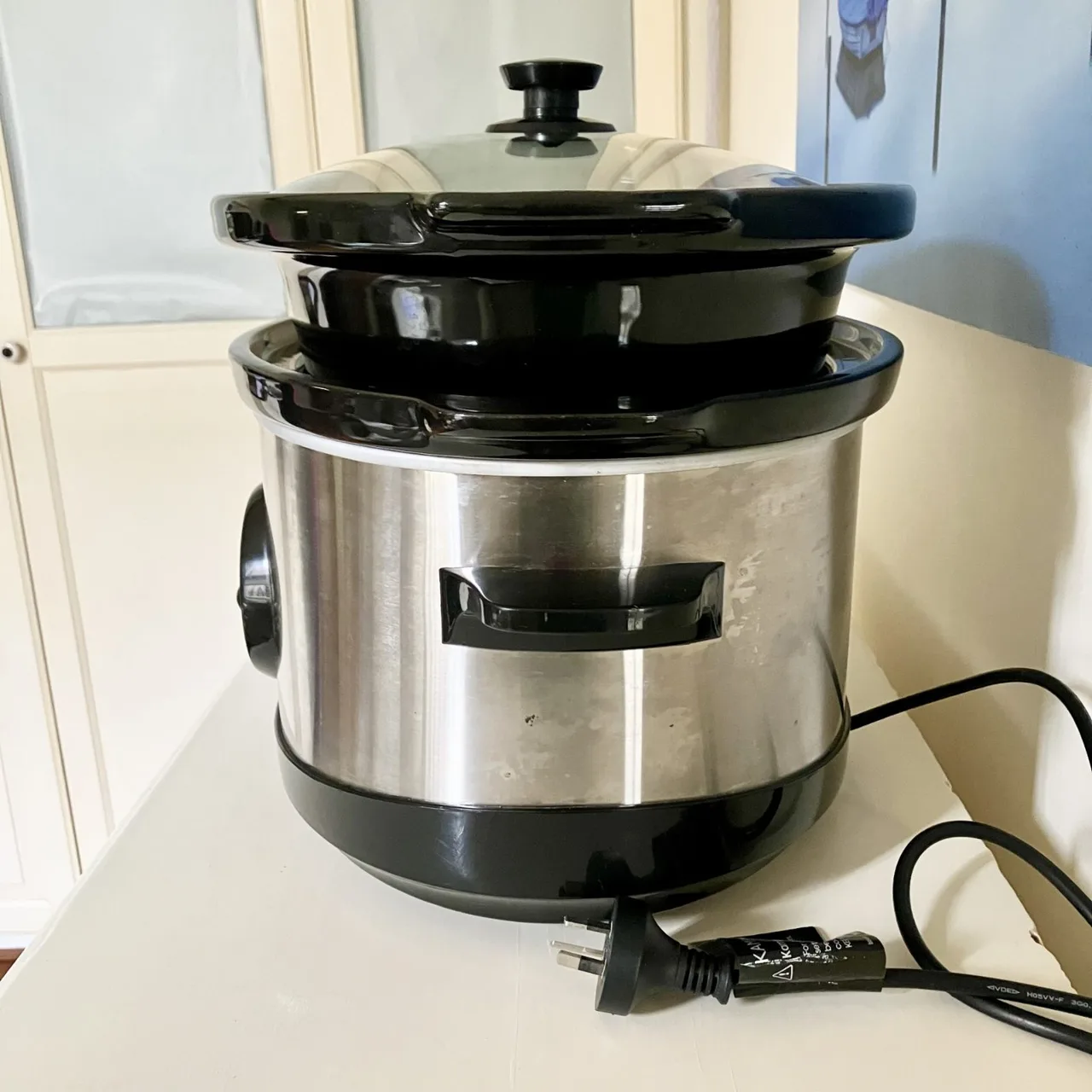 Kambrook Slow Cooker - A Quietly Sensible Kitchen Companion — photo 4