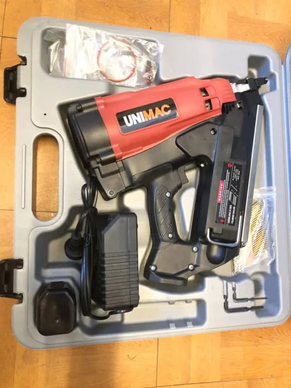 Unused UNIMAC GFN 3490 Cordless Framing Nailer — photo 3
