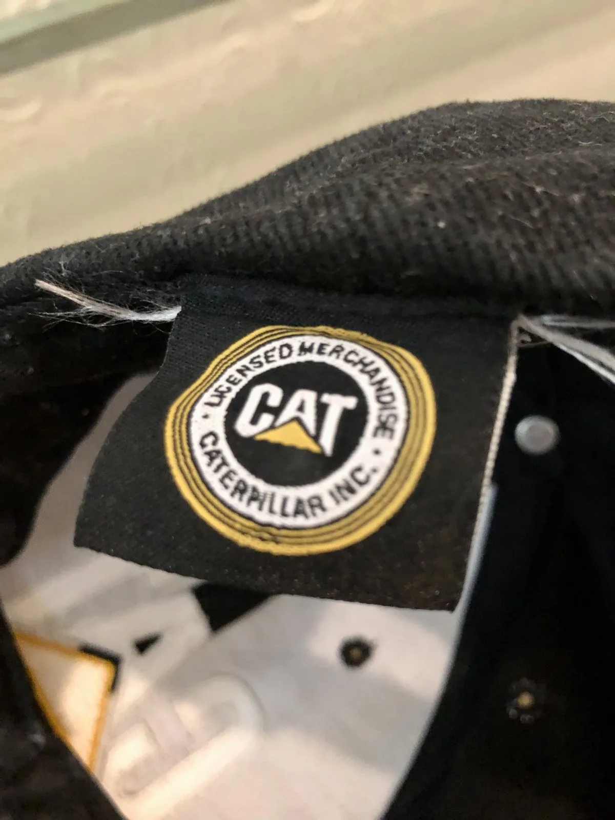 Adjustable Black & Gold CAT Recreational Sports Cap — photo 4