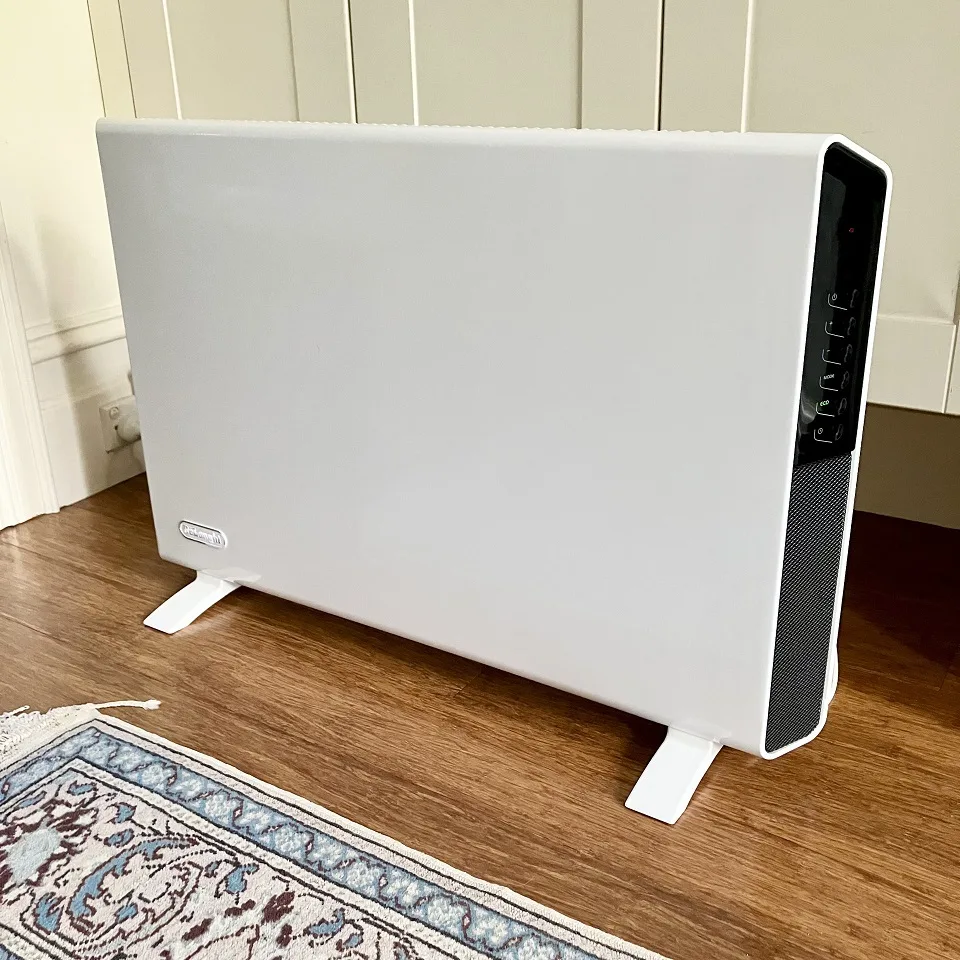 clean working DeLonghi SlimStyle Panel Convection Heater (HCX9124E) — photo 3