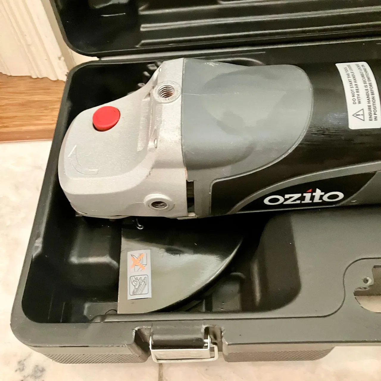 Ozito 230mm 2350W Angle Grinder KIT | Powerful DIY & Trade Tool — photo 4