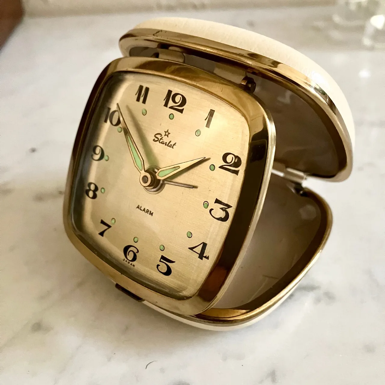Vintage Manual Windup Folding Travel Alarm Clock Glow In The Dark — photo 8