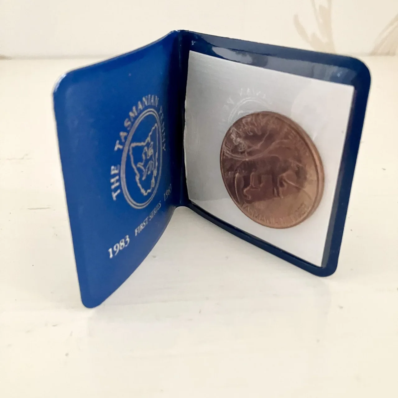 1983 First Series Tasmanian Penny Souvenir Medal – Bronze Wildlife — photo 2