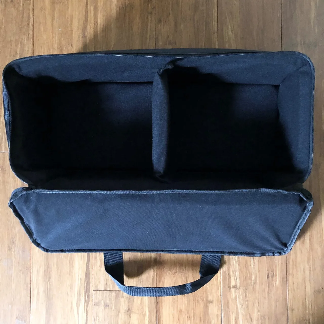 Multifunctional Padded Portable Storage Bag 50cm x 20cm x 17cm — photo 6