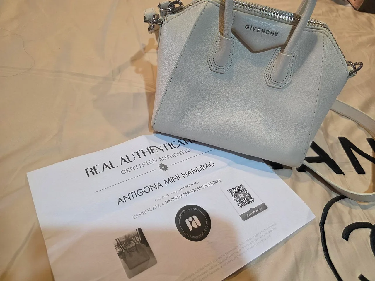GIVENCHY Antigona mini handbag – photo 5