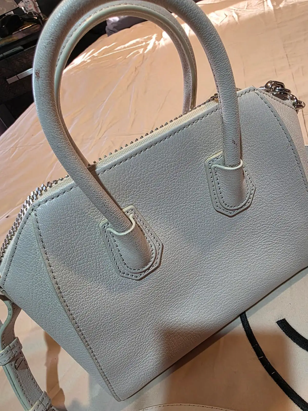 GIVENCHY Antigona mini handbag – photo 3