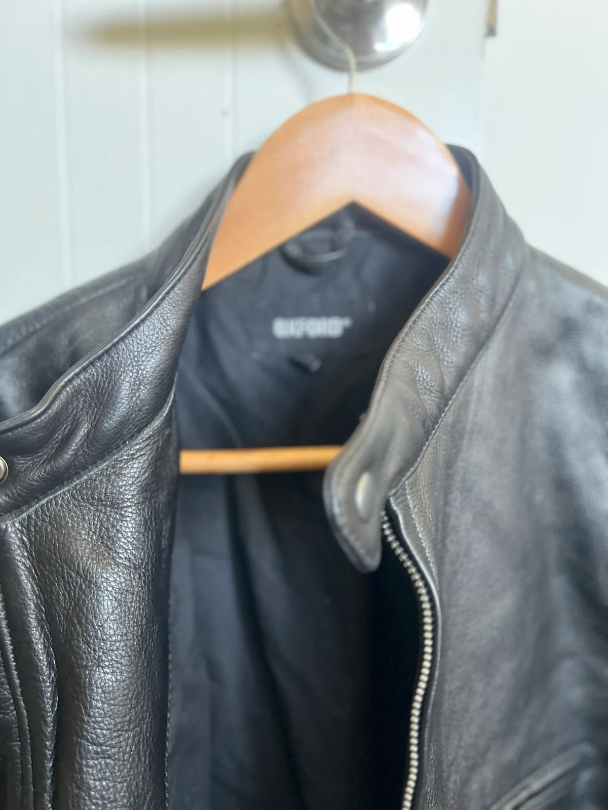 Vintage Leather Jacket — photo 2