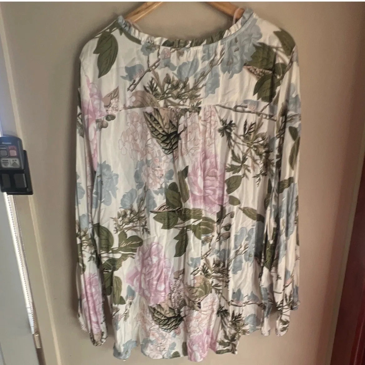 Millers Floral Rayon Lace Detail Blouse Long Sleeve Multicolour Size 22 – photo 2