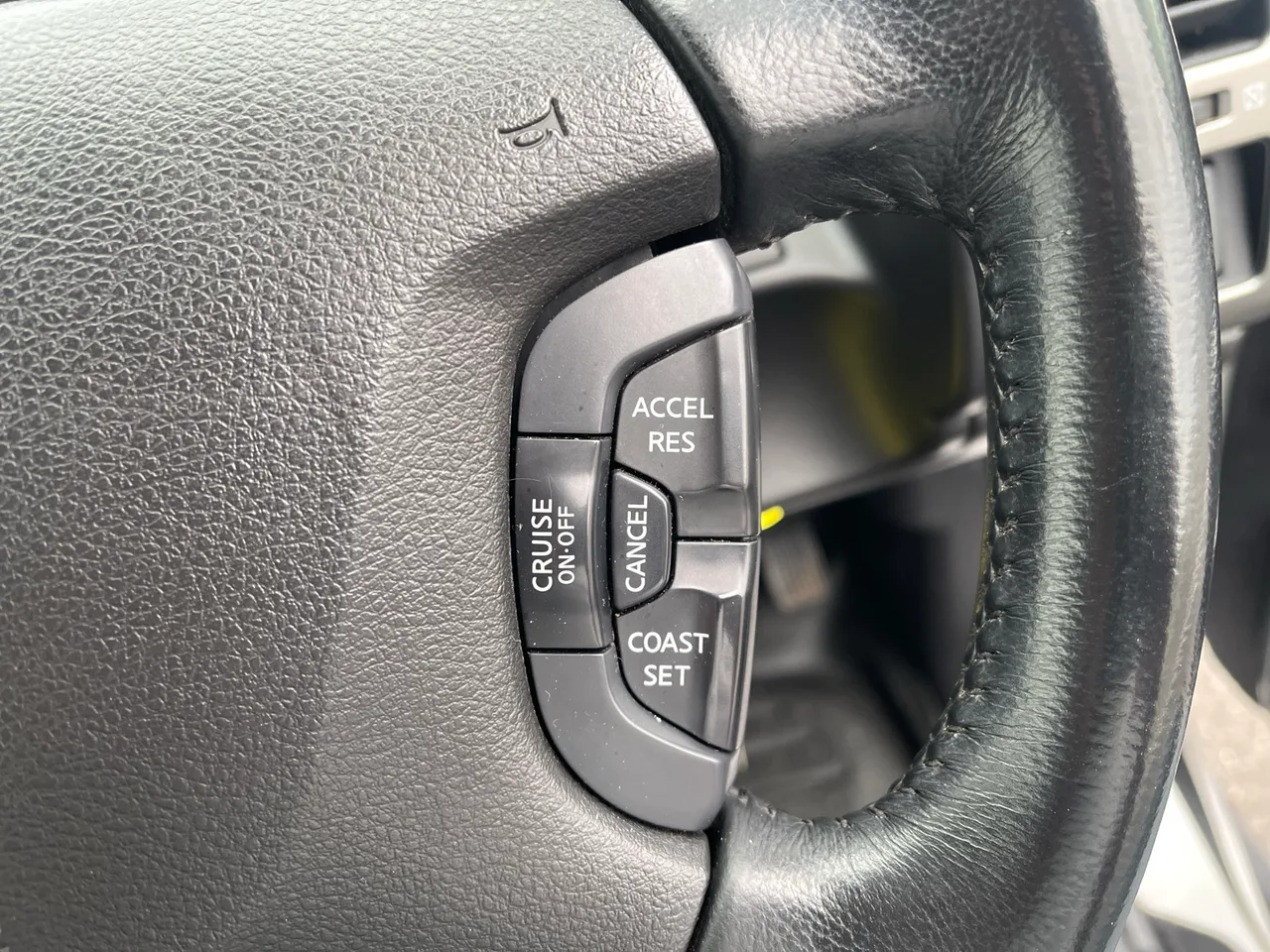 Nissan Patrol Y61 series 9 ST — photo 7