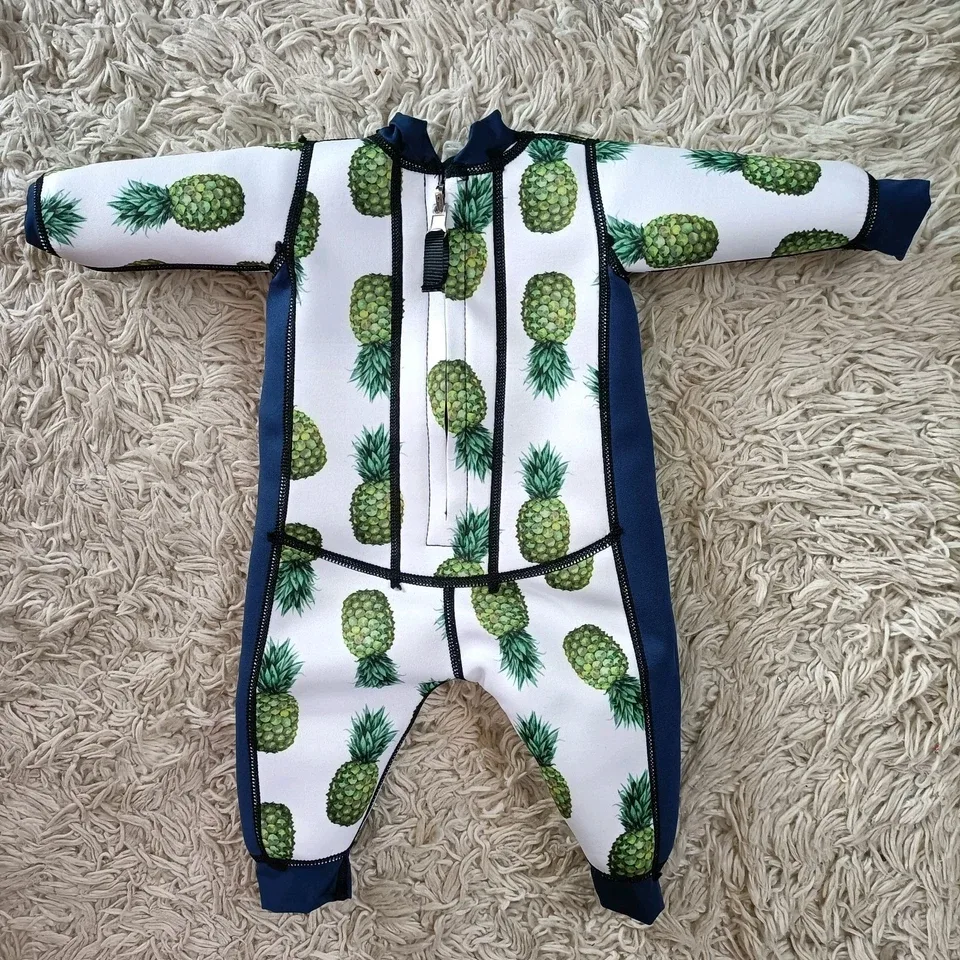 Aquajoy Warmsy reversible baby wetsuit blue/white Pineapple Print Size 0-3 Mths — photo 5
