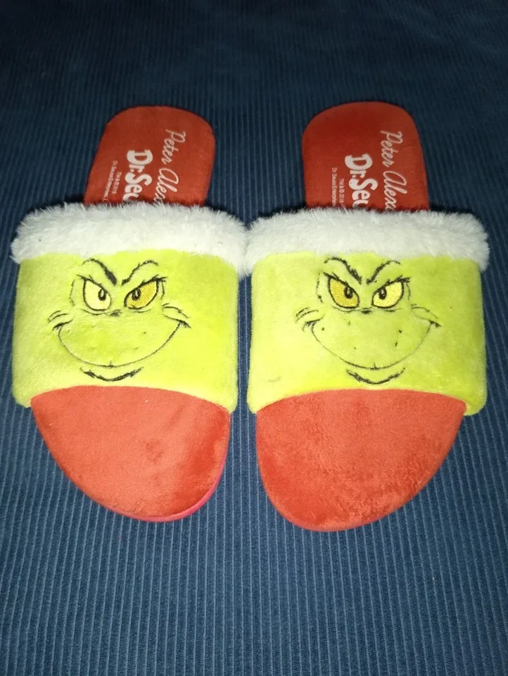 Peter Alexander The Grinch Slippers Fits Womans Size 7 — photo 2