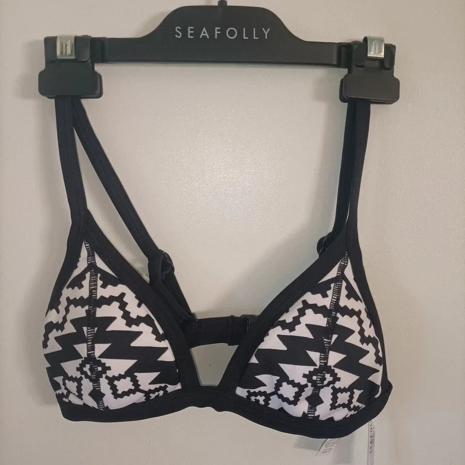 Seafolly Kasbah Scuba Triangle Bikini Top Black White Geometric Aztec Print — photo 2