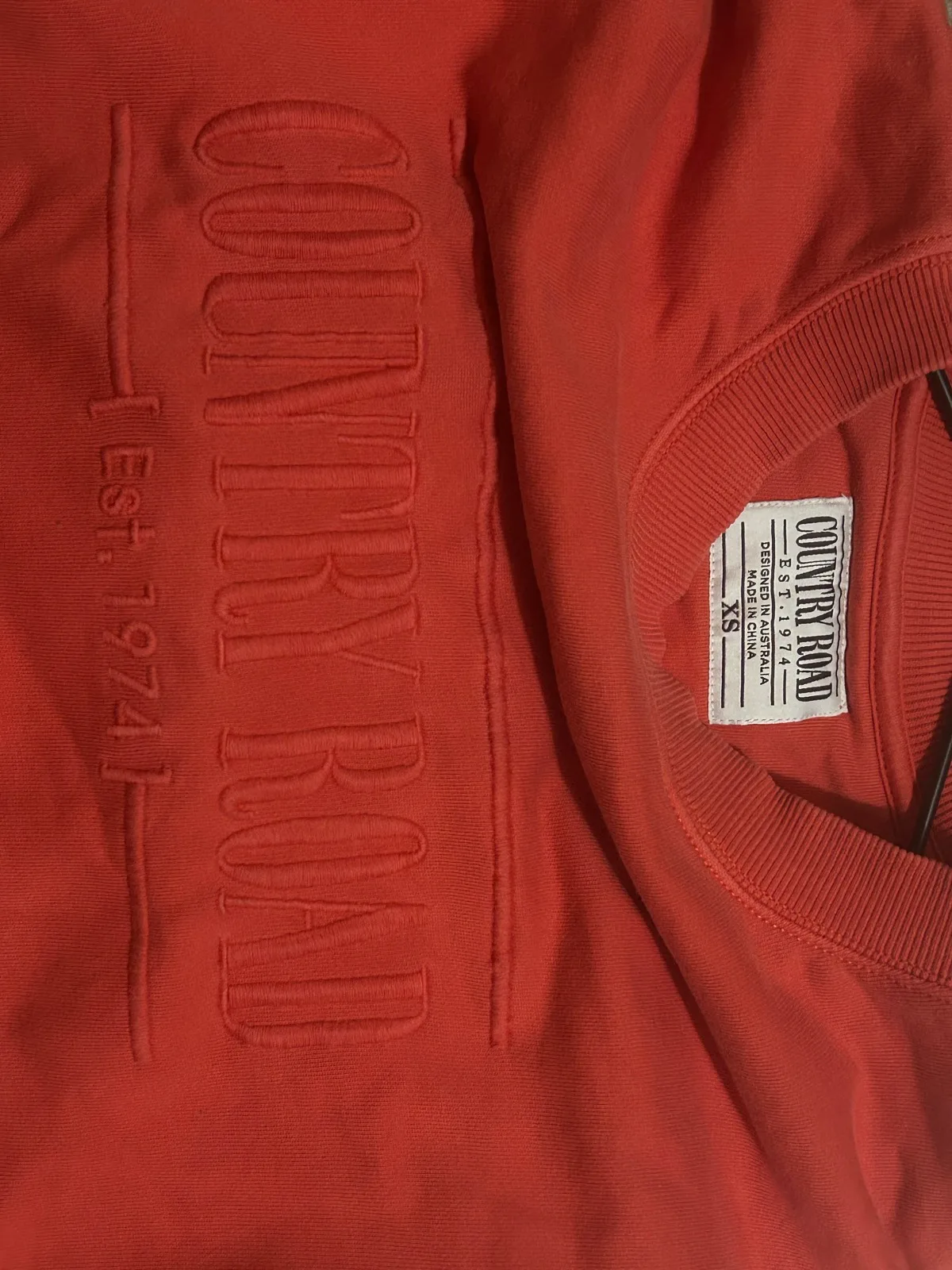 Country Road Heritage Embroidered Crewneck Sweatshirt - Red/Melon — photo 5