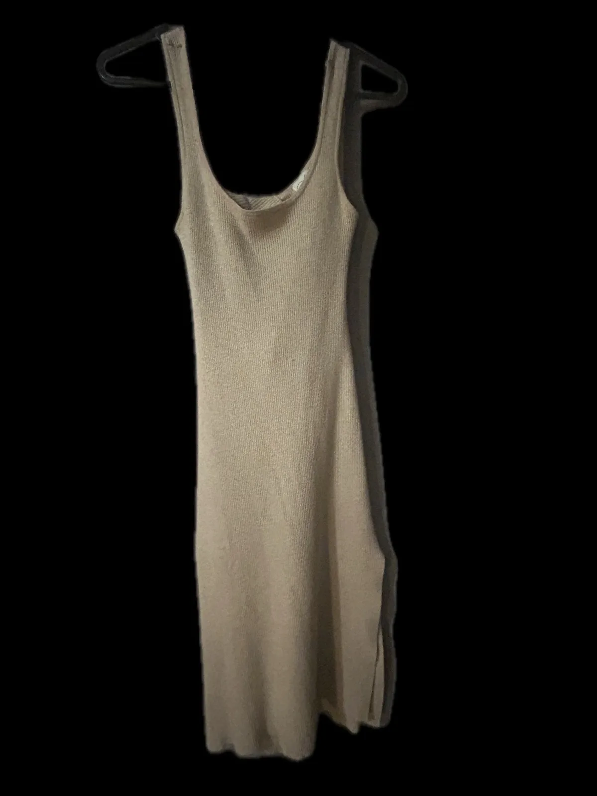 Aryana Beige Ribbed Knit Cut-Out Back Midi Dress - Size S (RRP ~$70) — photo 4