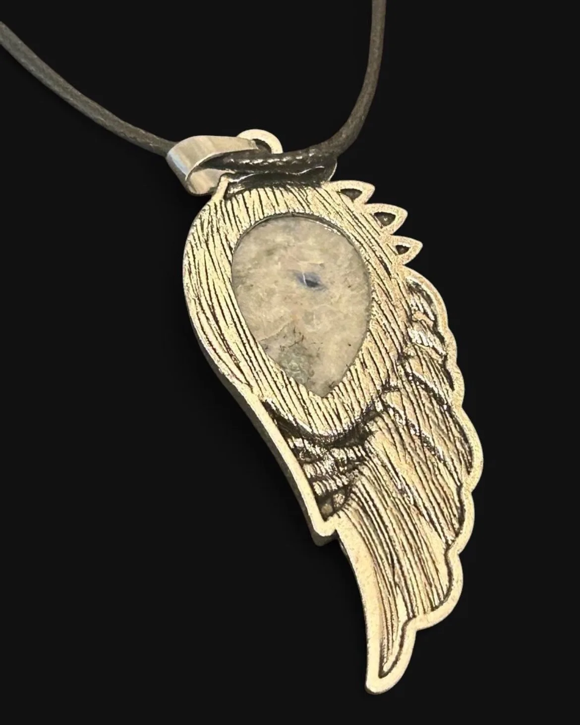 Vintage Boho Silver Alloy Angel Wing Sodalite Stone Pendant Necklace — photo 5