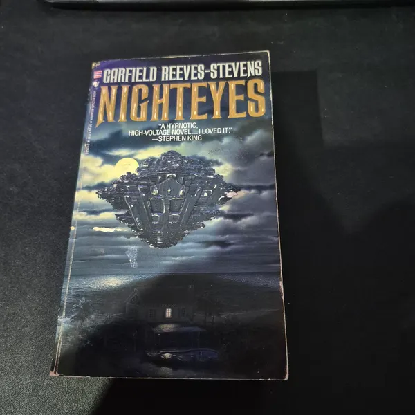 Nighteyes - Garfield Reeves-Stevens