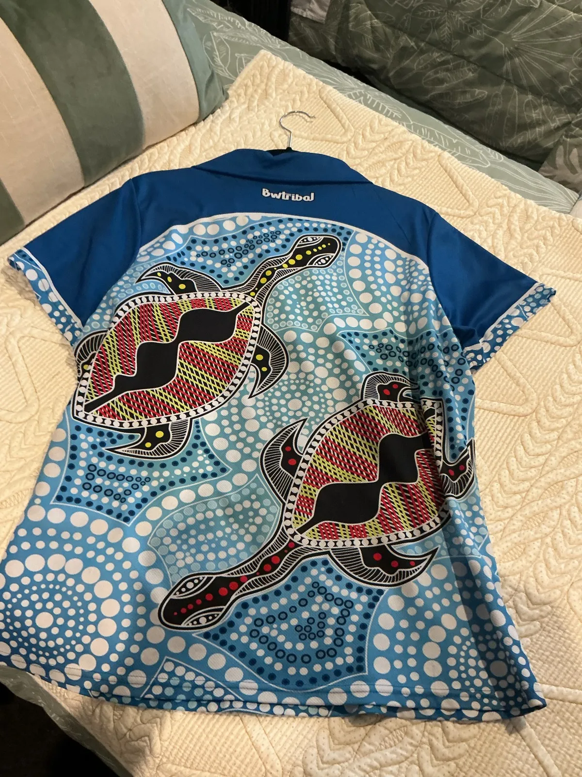 Vibrant Tribal Turtle Polo Shirt — photo 2