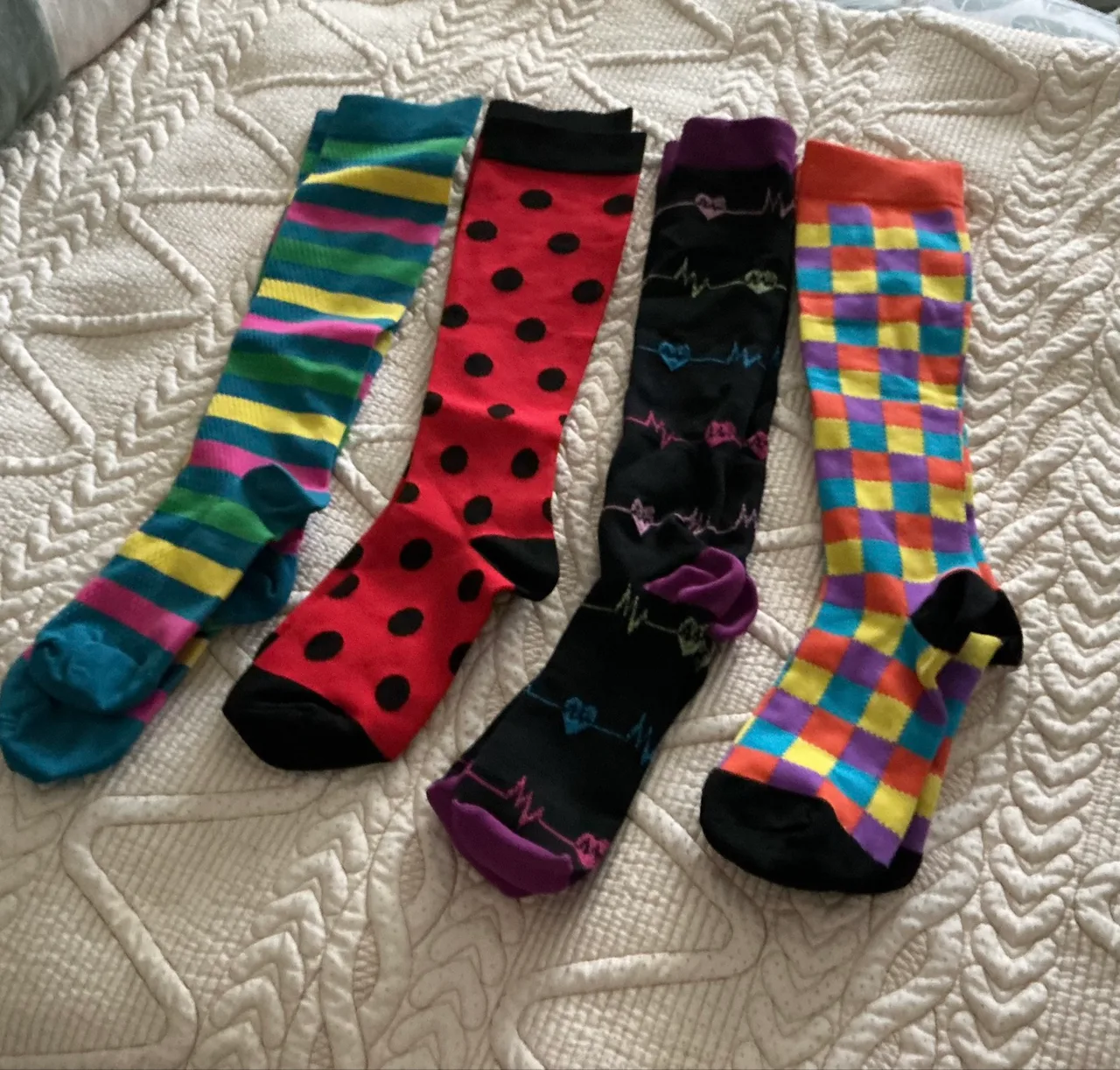 four pairs of funky sock co compression socks women’s size 7 to 8 — photo 4