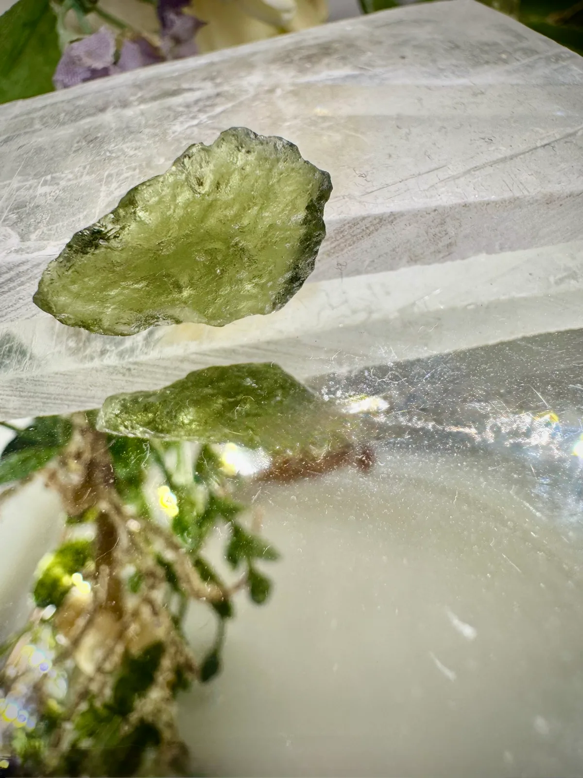 Moldavite from Cvech Rare tektites meteorite glass – photo 10