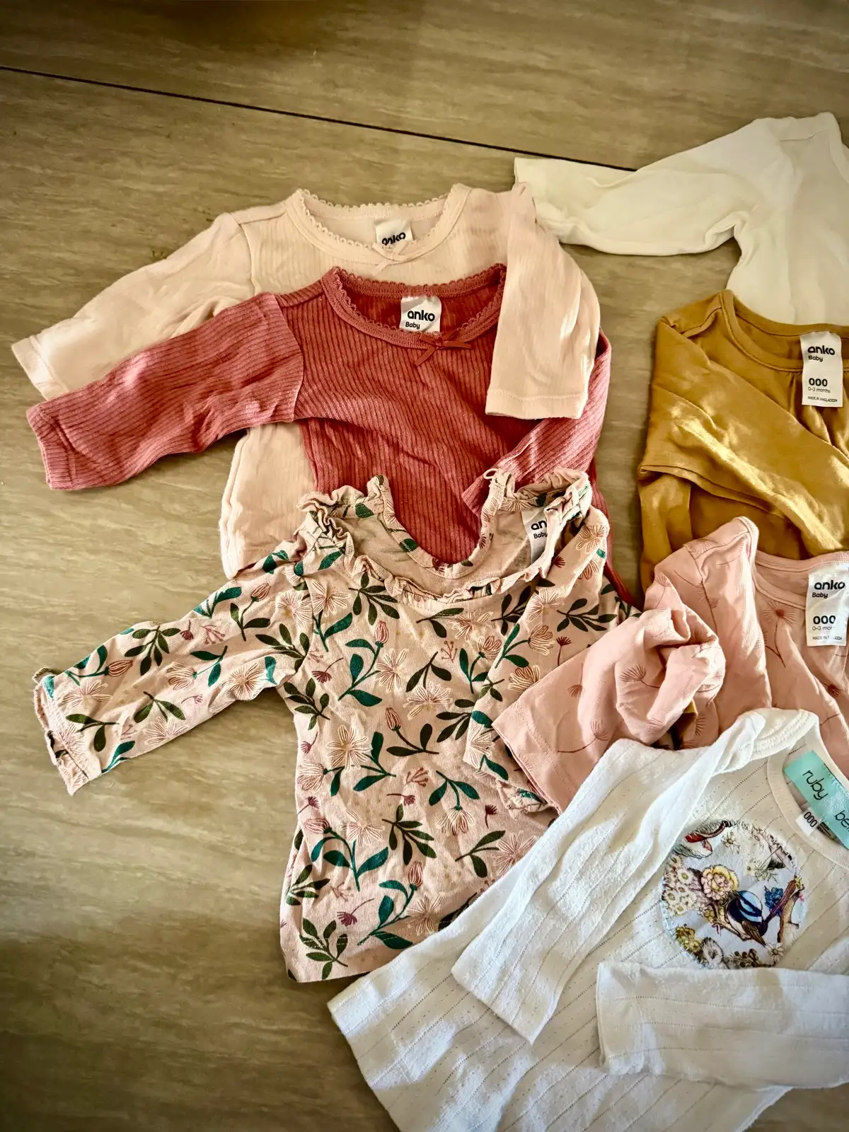 Baby Newborn Girls Long sleeve shirts 000s and 0000s – photo 3