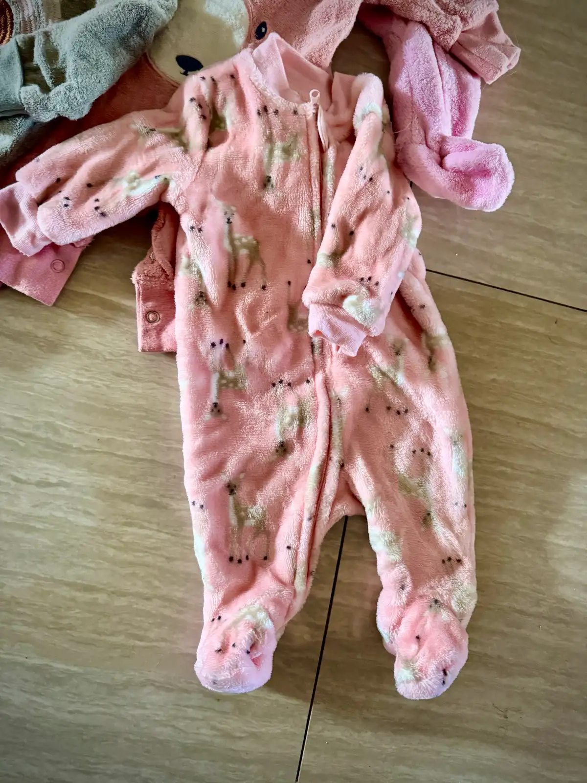 Baby Girl Rompa Bundle Newborn 000s and 0000s – photo 3