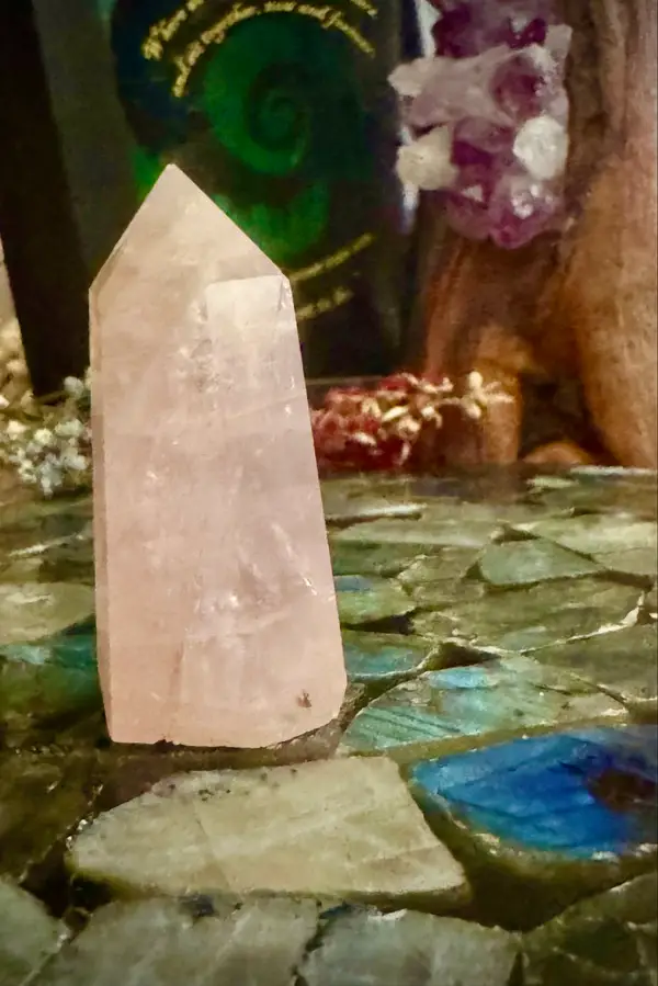 Rose quartz Crystal Tower