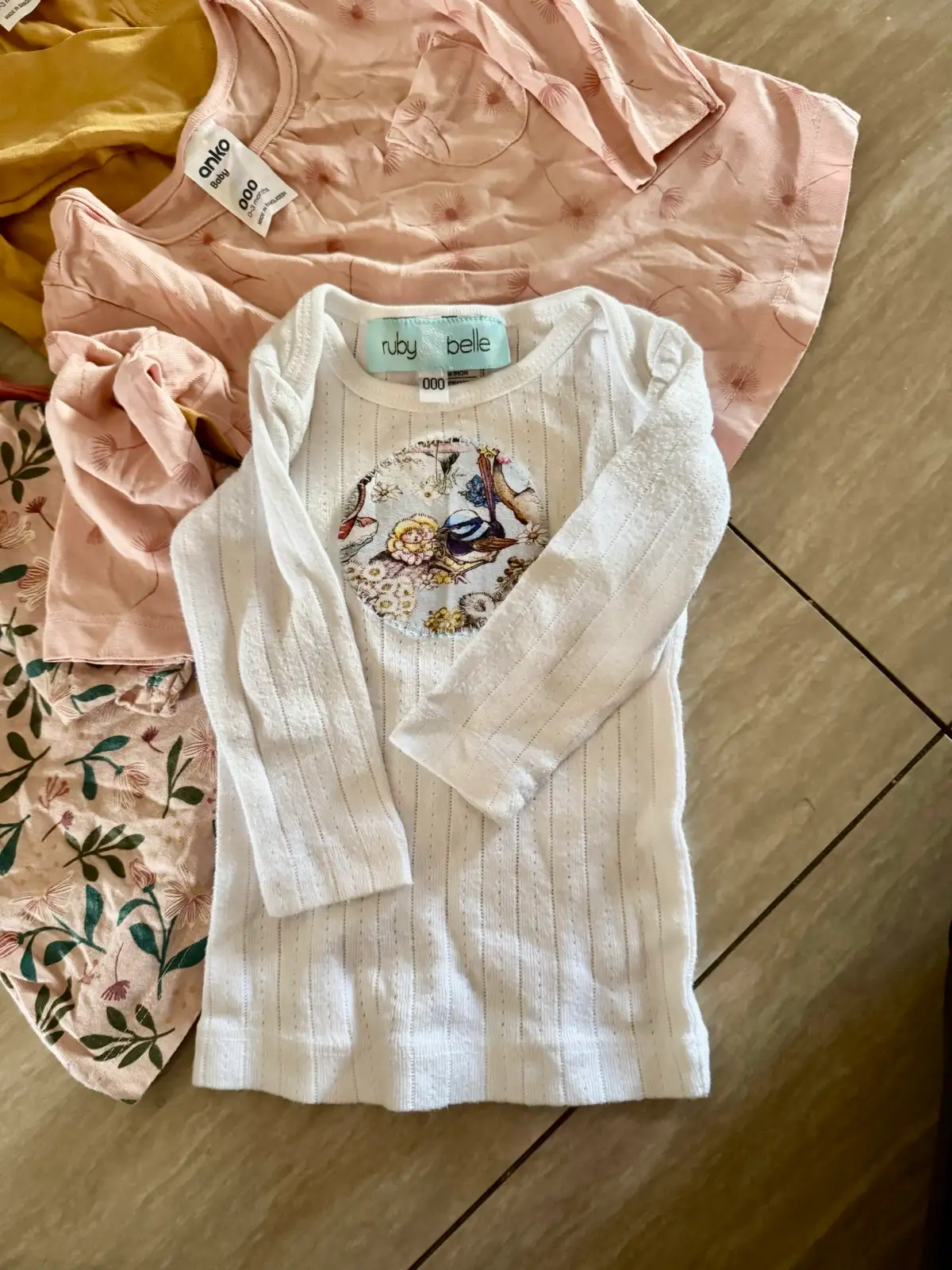 Baby Newborn Girls Long sleeve shirts 000s and 0000s – photo 2