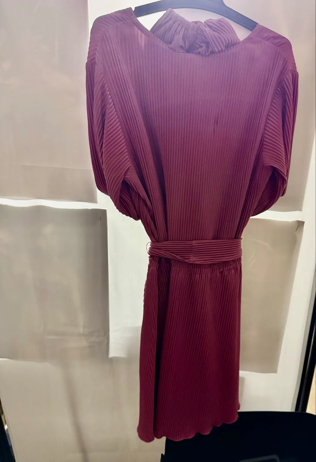 Dark Red tie waisted v neck dress – photo 6