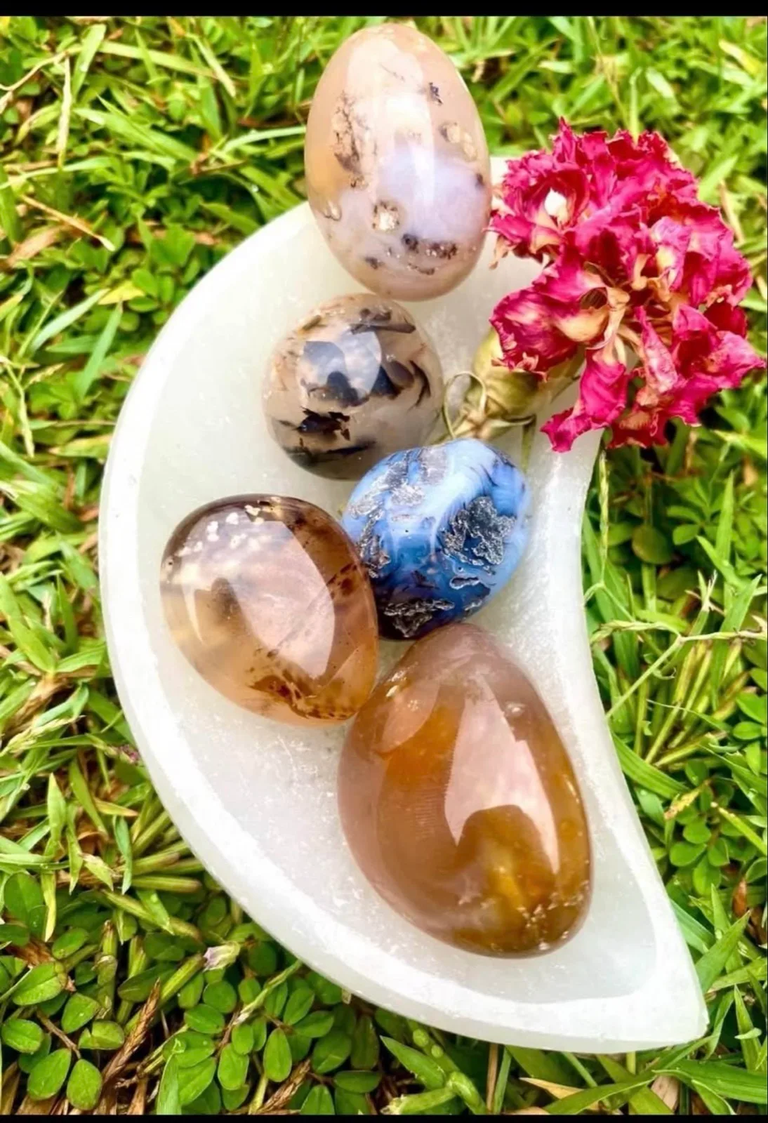 Dendritic Agate Tumble-stone x 1 — photo 10