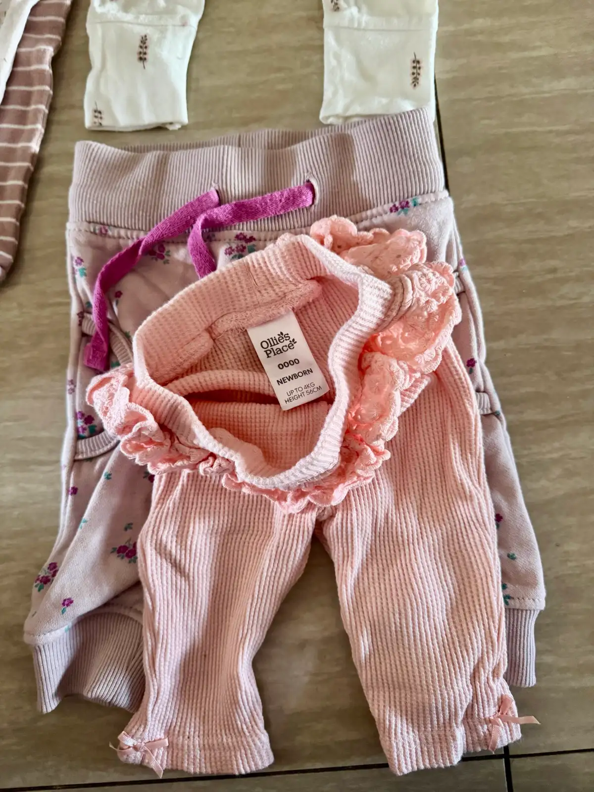 Newborn Baby girl pants bundle – photo 3